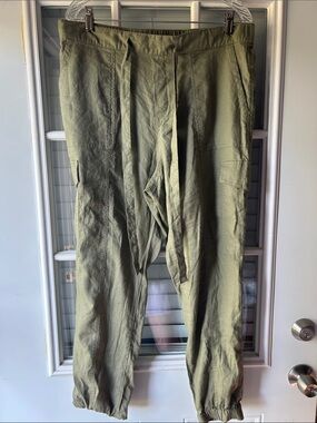 New York & Company Olive Cargo Jogger Pants